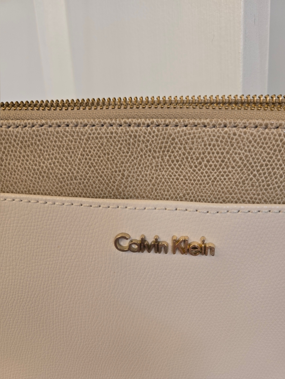 Calvin Klein Two-Tone Cream & Taupe Crossbody Bag - Picture 2 of 9
